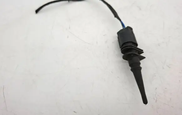 BMW 3 E90 E91 Outside/exterior temperature sensor 17185551