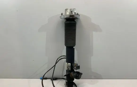 BMW X5 F15 Rear shock absorber/damper 6867868