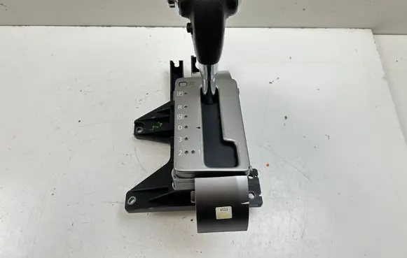 Nissan Navara D40 Gear shifter/selector