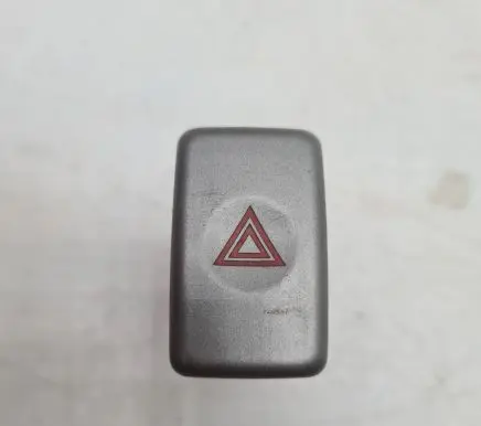 Subaru Forester SG Hazard light switch 06016