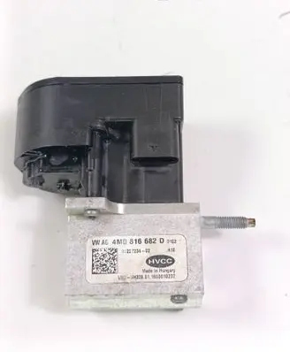 Volkswagen Golf VII Air conditioning (A/C) expansion valve 4M0816682D