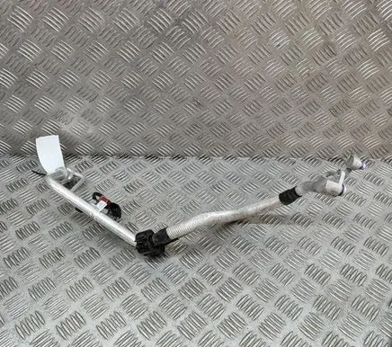 Air conditioning (A/C) pipe/hose