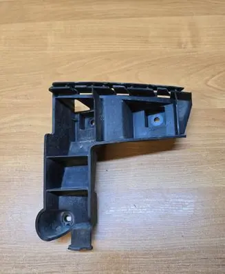 Volvo XC70 Rear bumper mounting bracket 30678651 BP3EA