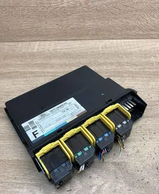 Ford Focus Comfort/convenience module 1S7T15K600FD 5WK48730F T83SA