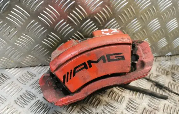 Mercedes-Benz C W204 Front brake caliper
