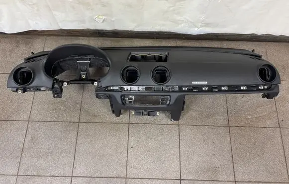 Audi A3 S3 8V Dashboard