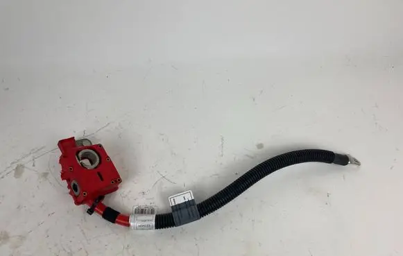 Positive cable (battery)