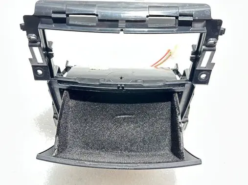 Volkswagen Touareg I Rear air vent grill 7L6864251 1J0919309B 7L68632072D