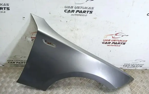 BMW 1 E82 E88 Fender