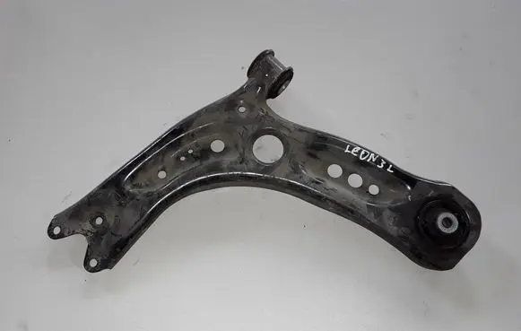 Seat Leon (5F) Front lower control arm/wishbone 5Q0407151L