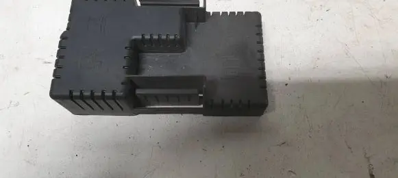 Volvo S80 Fuse box cover 6G9T14C507 K067R