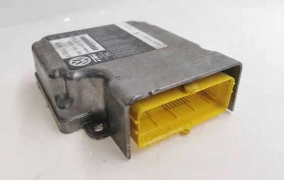 Volkswagen PASSAT B7 Engine control unit/module 5N0959655AA 24H17S2118 221098118