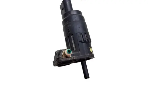 Skoda Octavia Mk2 (1Z) Windscreen/windshield washer pump 1K6955651
