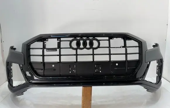 Audi Q8 Front bumper 