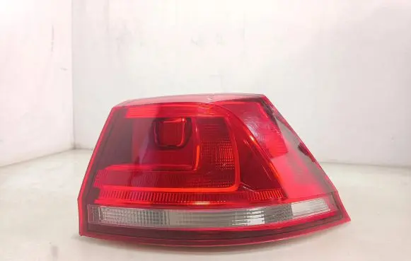 Volkswagen Golf VII Rear/tail lights 5G9945096C L90055977 0559776919