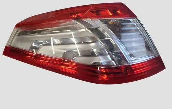 Peugeot 508 Rear/tail lights 9686779580