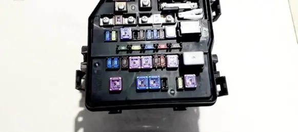 Honda CR-V Fuse box set 008541080112