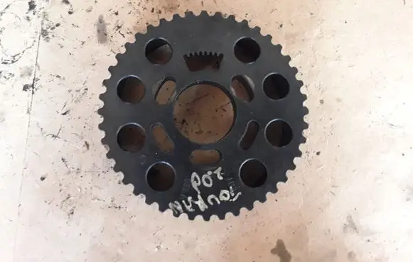 Volkswagen Tiguan Camshaft pulley/ VANOS 038109111E