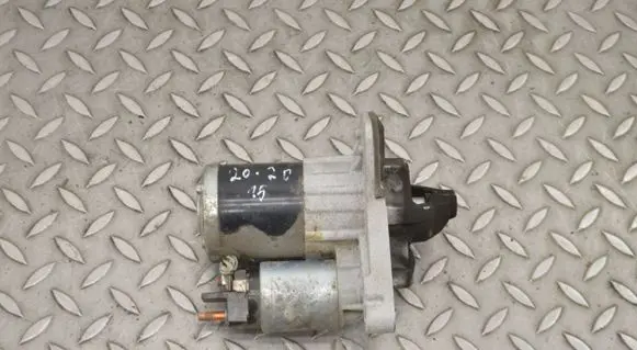 Nissan Qashqai Starter motor 233004979R