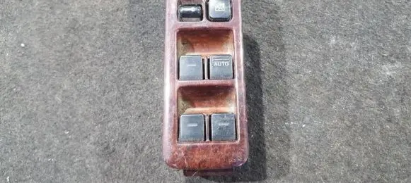 Nissan Maxima Electric window control switch 8096032u00