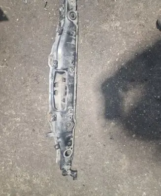 Hyundai i40 Radiator support slam panel