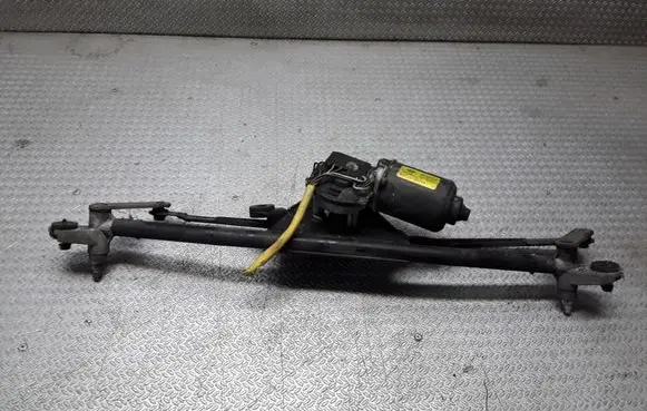 Hyundai Santa Fe Front wiper linkage and motor 9811026100