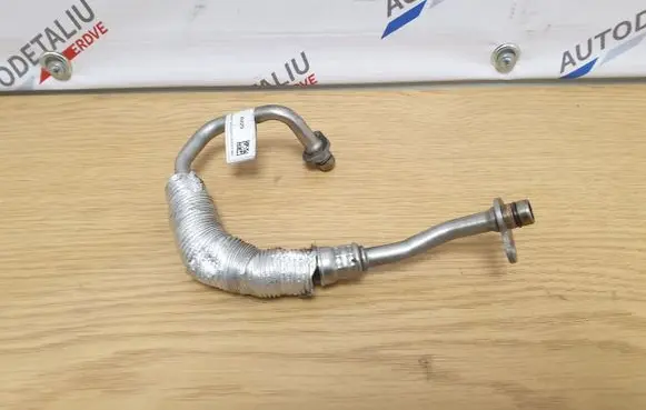 BMW 2 F22 F23 Turbo turbocharger oiling pipe/hose 7617536