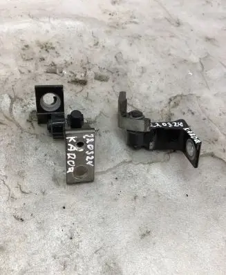 Skoda Karoq Rear door hinge set 8X0831403E