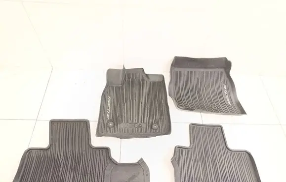 Ford Mustang Mach-E Car floor mat set MJ8JR13086ABW MJ8JR13087ABW MJ8JR13017ACW