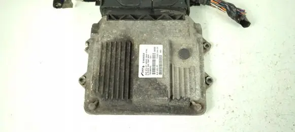 Fiat Grande Punto Engine control unit/module ECU 51825024