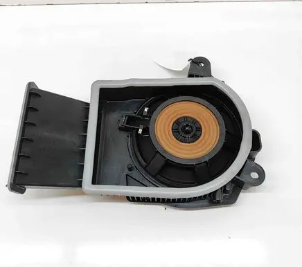 BMW X2 U10 Subwoofer speaker 5A052F8