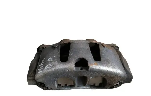 Chrysler Pacifica Front brake caliper 17986801