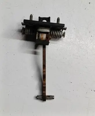 Citroen DS5 Front door check strap stopper 96fafadw80