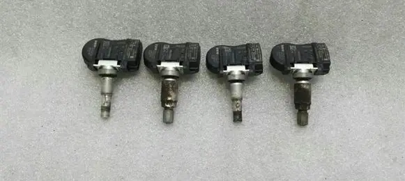 BMW 3 E92 E93 Tire pressure sensor 6855539