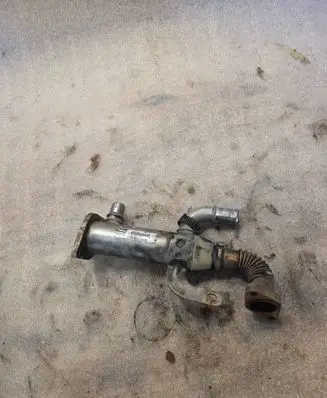 Volvo V50 EGR valve cooler 875816W 9645689780