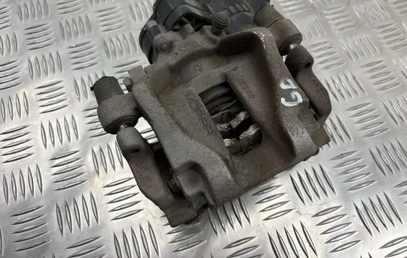 Chrysler Pacifica Rear brake caliper 26628110022 055184026501 6426246