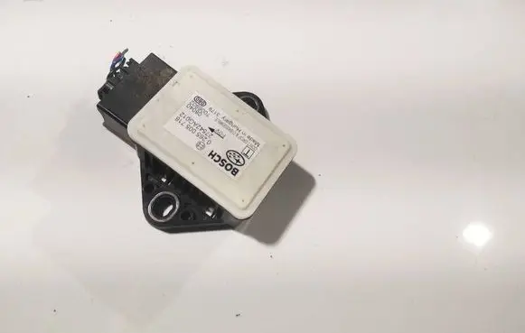 Subaru Legacy ESP acceleration yaw rate sensor 0265005716 27542ag012