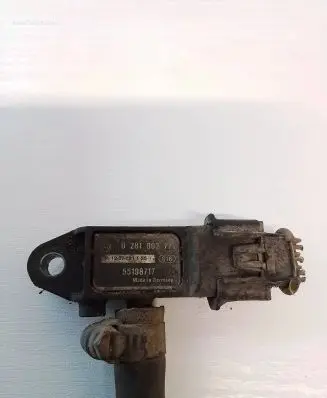 Opel Zafira B Exhaust gas pressure sensor 55198717 0281002771 1207121F55