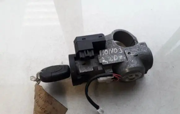 Nissan Primera Ignition lock 28590c9965 5wk48043a