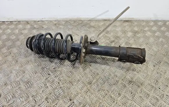 Toyota Yaris Front shock absorber/damper