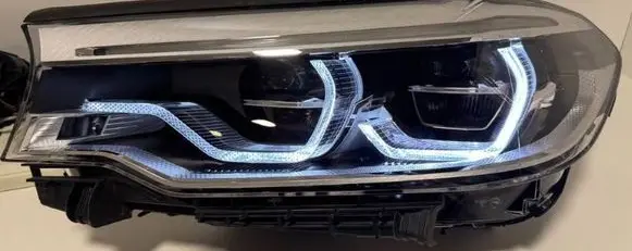 BMW 5 G30 G31 G38 Headlight/headlamp 63117214963 7214963 63117214961