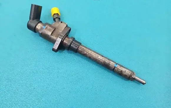 Volvo S40 Fuel injector 9647247280 IMPRK1551865