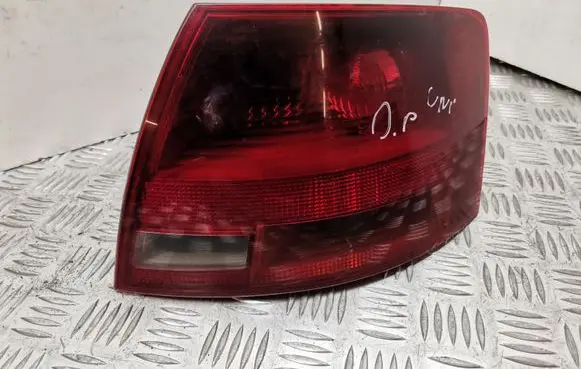 Audi A4 S4 B7 8E 8H Rear/tail lights 8E9945096C