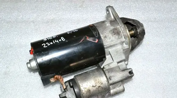 Mercedes-Benz B W245 Starter motor A0001108217 A0051517401