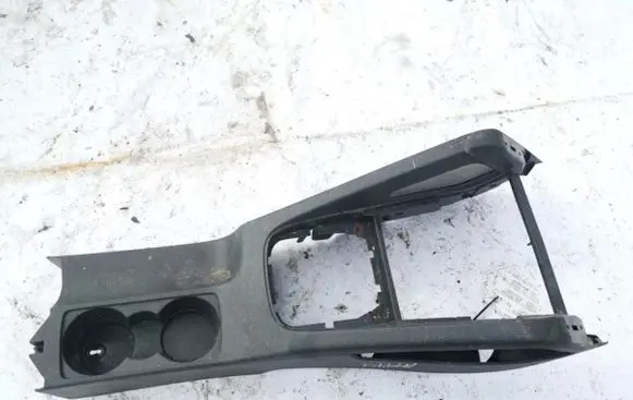 Volkswagen Jetta V Cup holder 1k5863243
