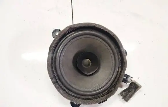 Volvo S40 Front door speaker
