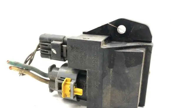Peugeot 207 Fan control module 9662872380