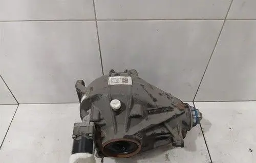 BMW M4 G82 G83 Rear differential/diff mount bracket 33108747240