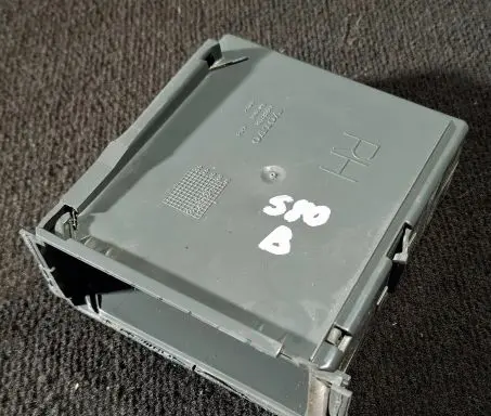 Volvo S80 Dashboard storage box/compartment 130082138 1264