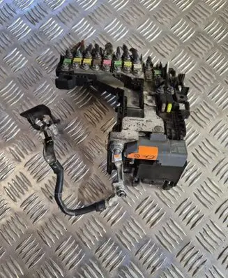 Citroen DS5 Fuse module M344070360000 9665878380